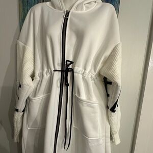 FULL LENGHT HOODED COAT